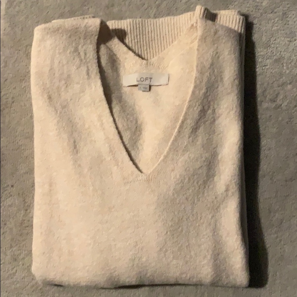 NWOT Loft Cream Sweater